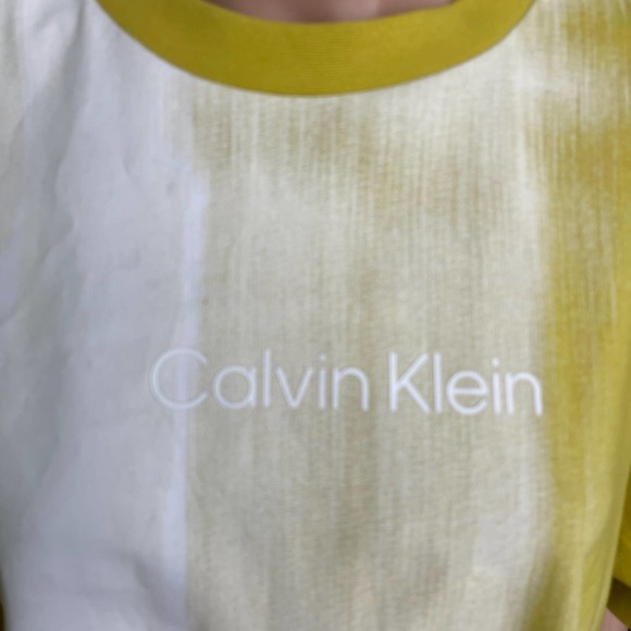 NWT Calvin Klein T-shirt Unisex Sz XL NWT - Picture 2 of 6